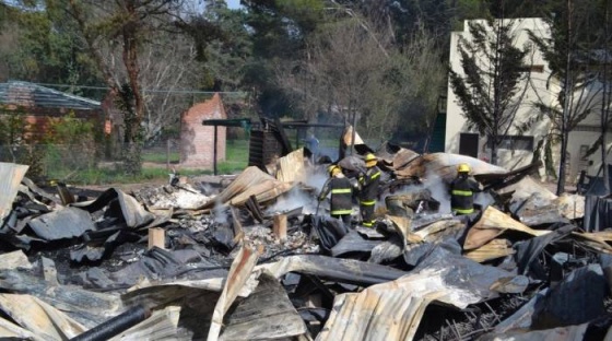 INCENDIO-VILLA-VENTANA.jpg